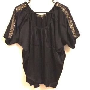 NEW - Love Stitch black dolman sleeves sz MEDIUM sequins